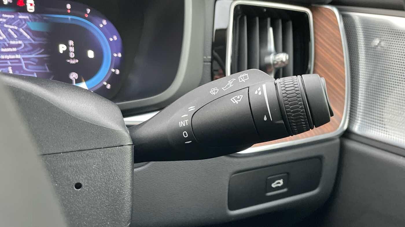 Used Volvo XC60 2024 for sale - 77230225: Photo 27