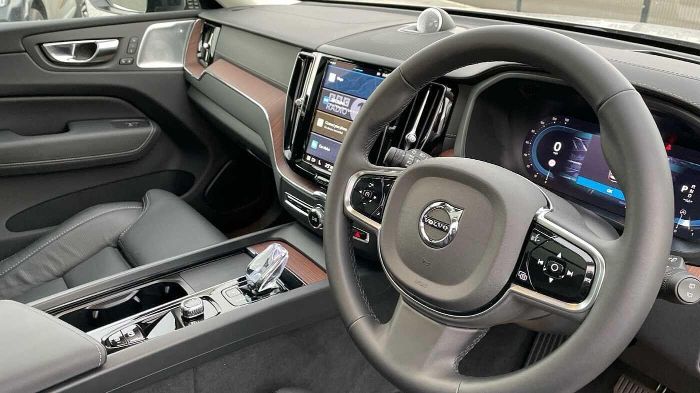 Used Volvo XC60 2024 for sale - 77230225: Photo 6