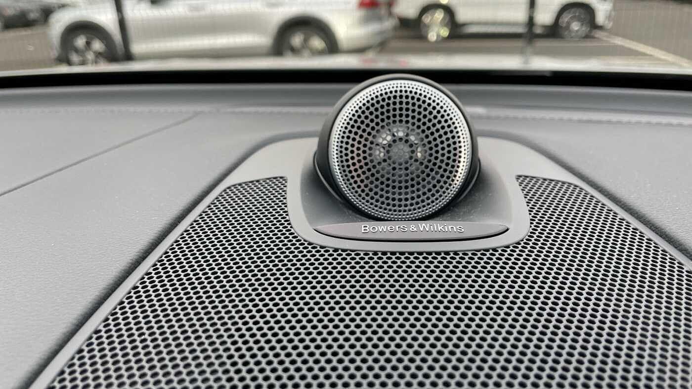 Used Volvo XC60 2024 for sale - 77230225: Photo 77