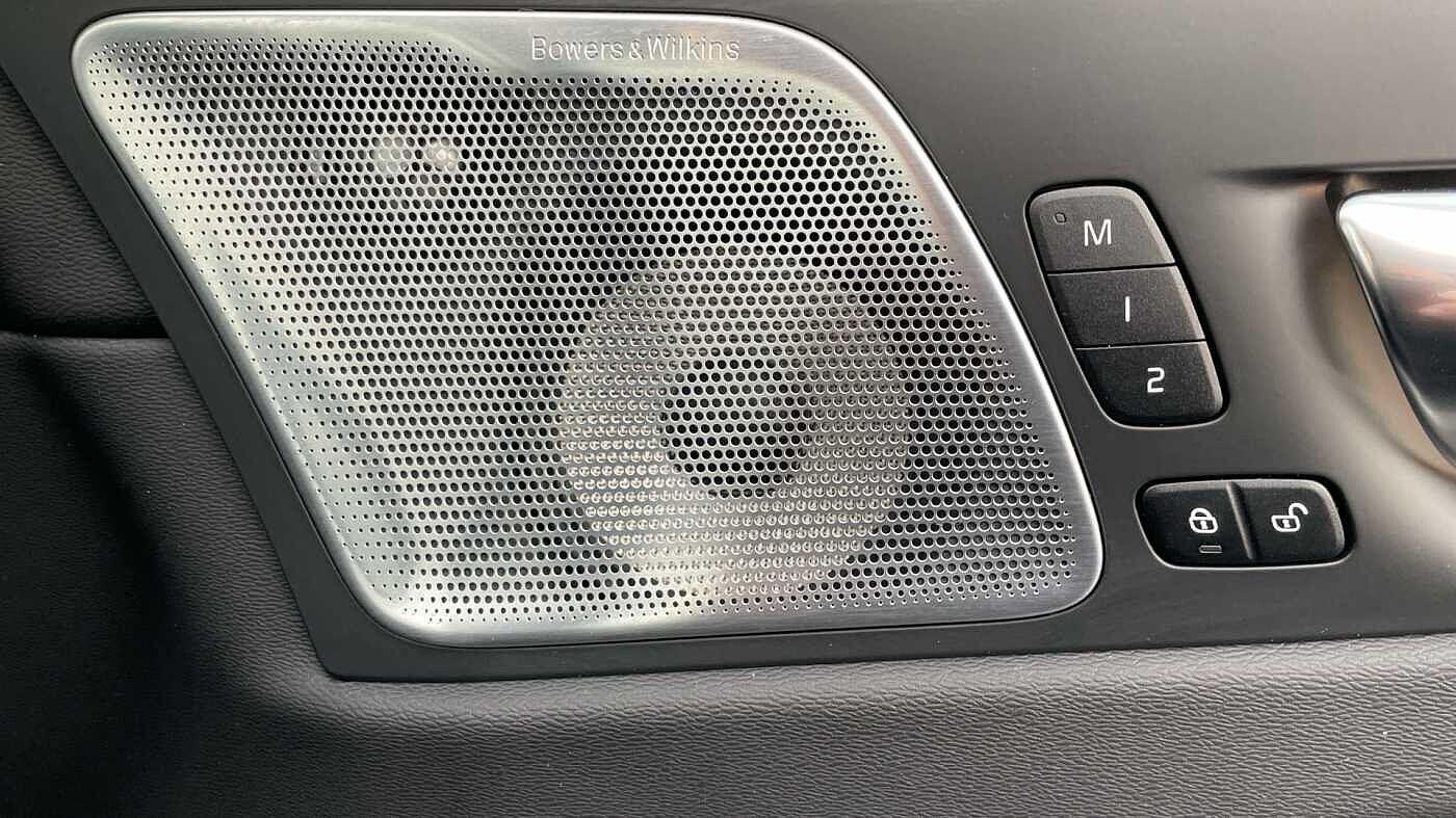 Used Volvo XC60 2024 for sale - 77230225: Photo 78