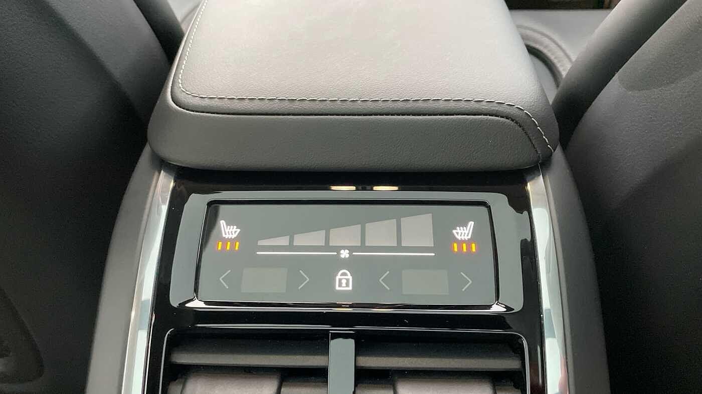 Used Volvo XC60 2024 for sale - 77230225: Photo 82