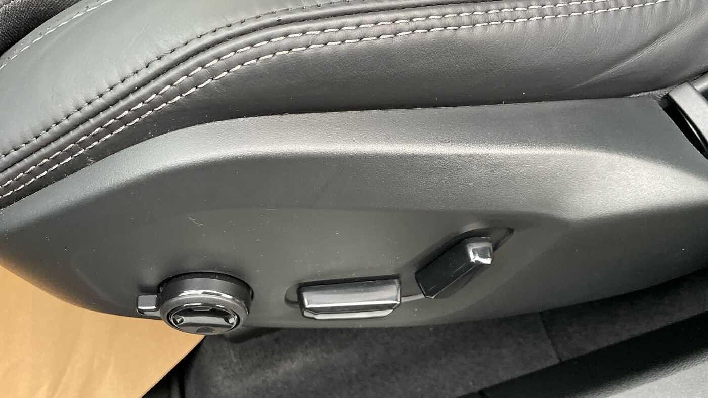 Used Volvo XC60 2024 for sale - 77230225: Photo 84