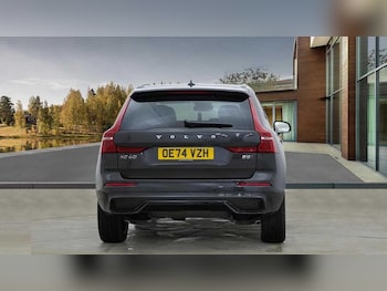 Used Volvo XC60 2024 for sale - 76175142: Photo