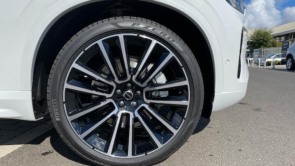 Used Volvo XC90 2025 for sale - 75769020: Photo 9