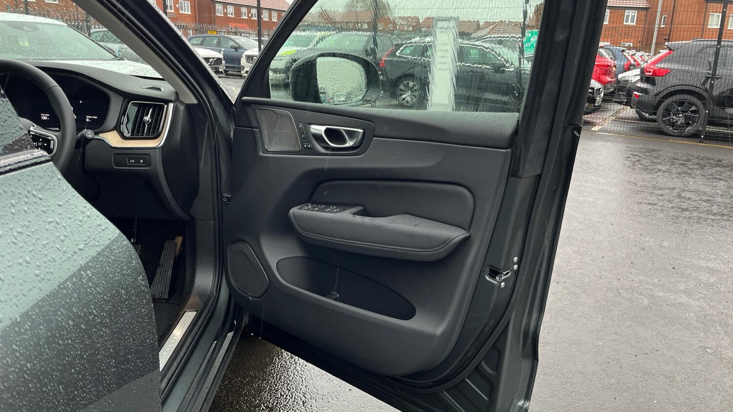 Used Volvo XC60 for sale - 77753161: Photo 28