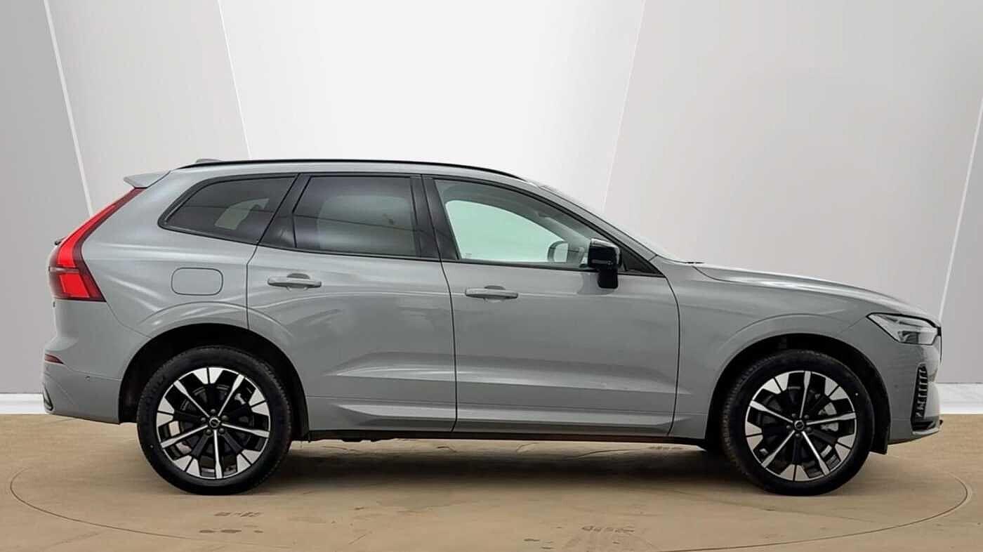 Used Volvo XC60 2025 for sale - 78048193: Photo 2
