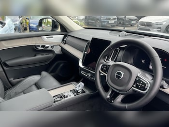 Used Volvo XC90 2025 for sale - 79236561: Photo