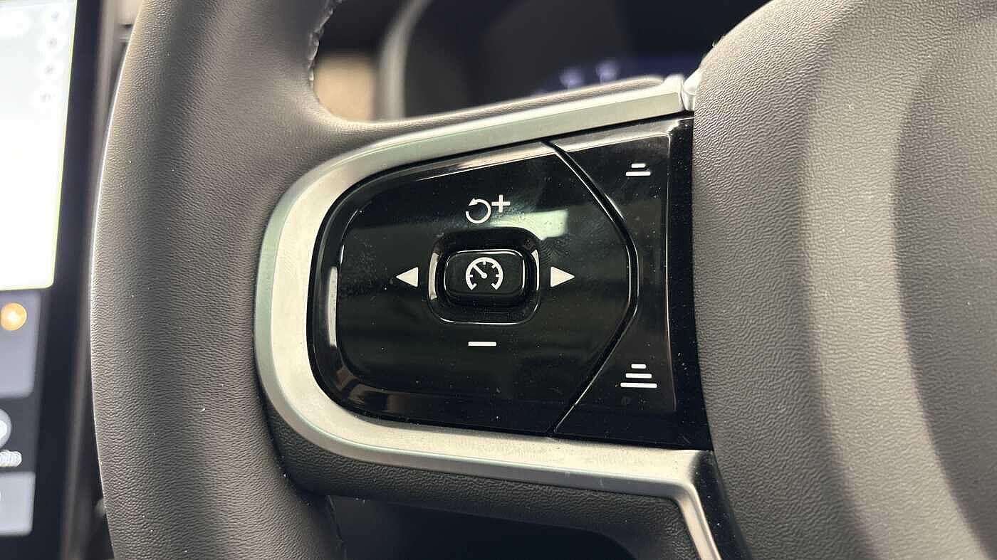 Used Volvo XC90 2025 for sale - 76499047: Photo 31