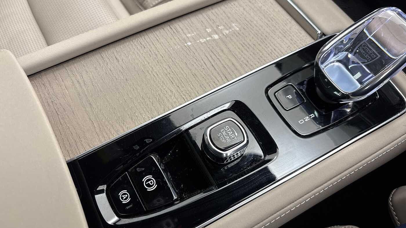 Used Volvo XC90 2025 for sale - 76499047: Photo 32