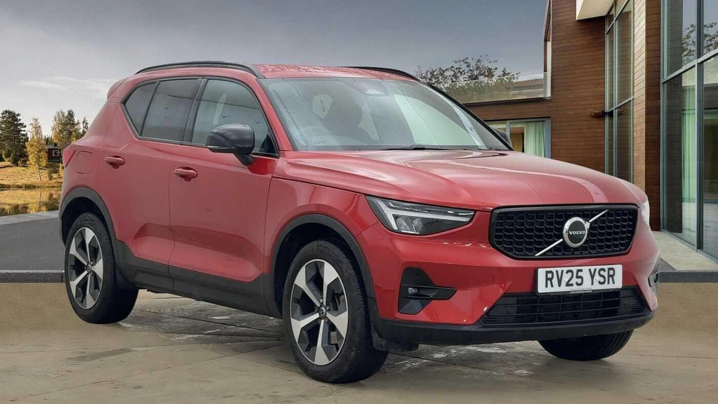 Used Volvo XC40 2025 for sale - 76498460: Photo 1