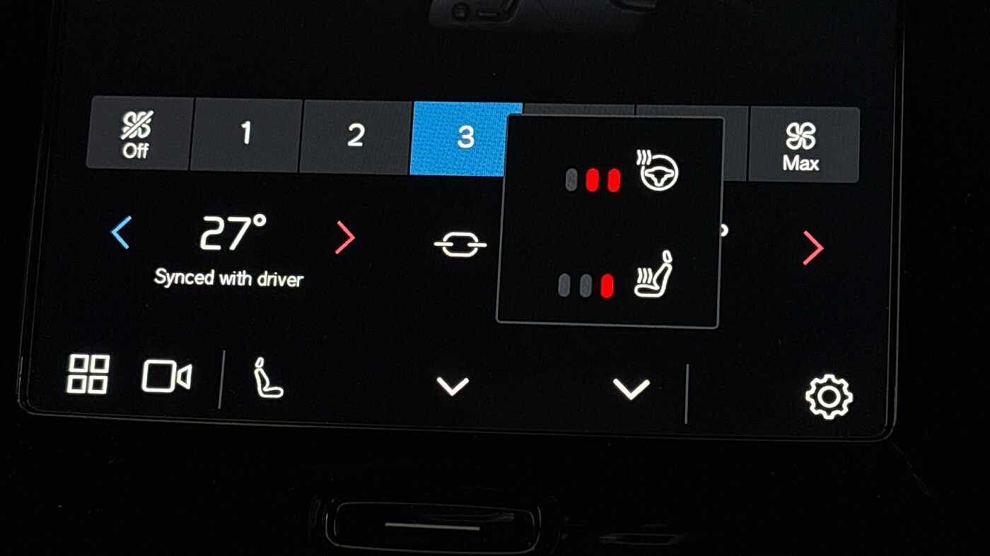 Used Volvo XC40 2025 for sale - 76498460: Photo 39