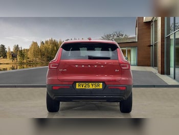 Used Volvo XC40 2025 for sale - 76498460: Photo