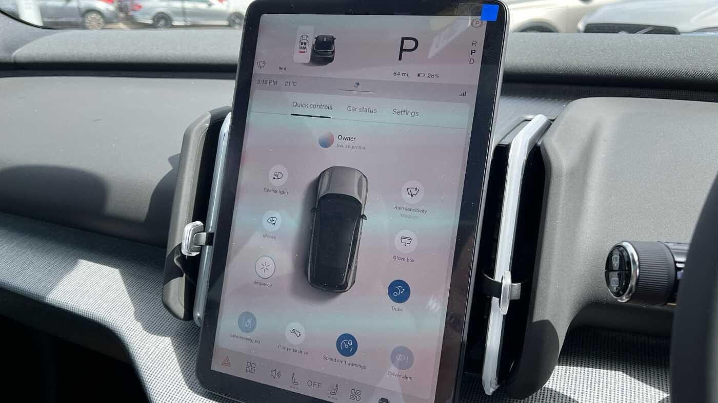 Used Volvo EX30 2025 for sale - 77683683: Photo 15