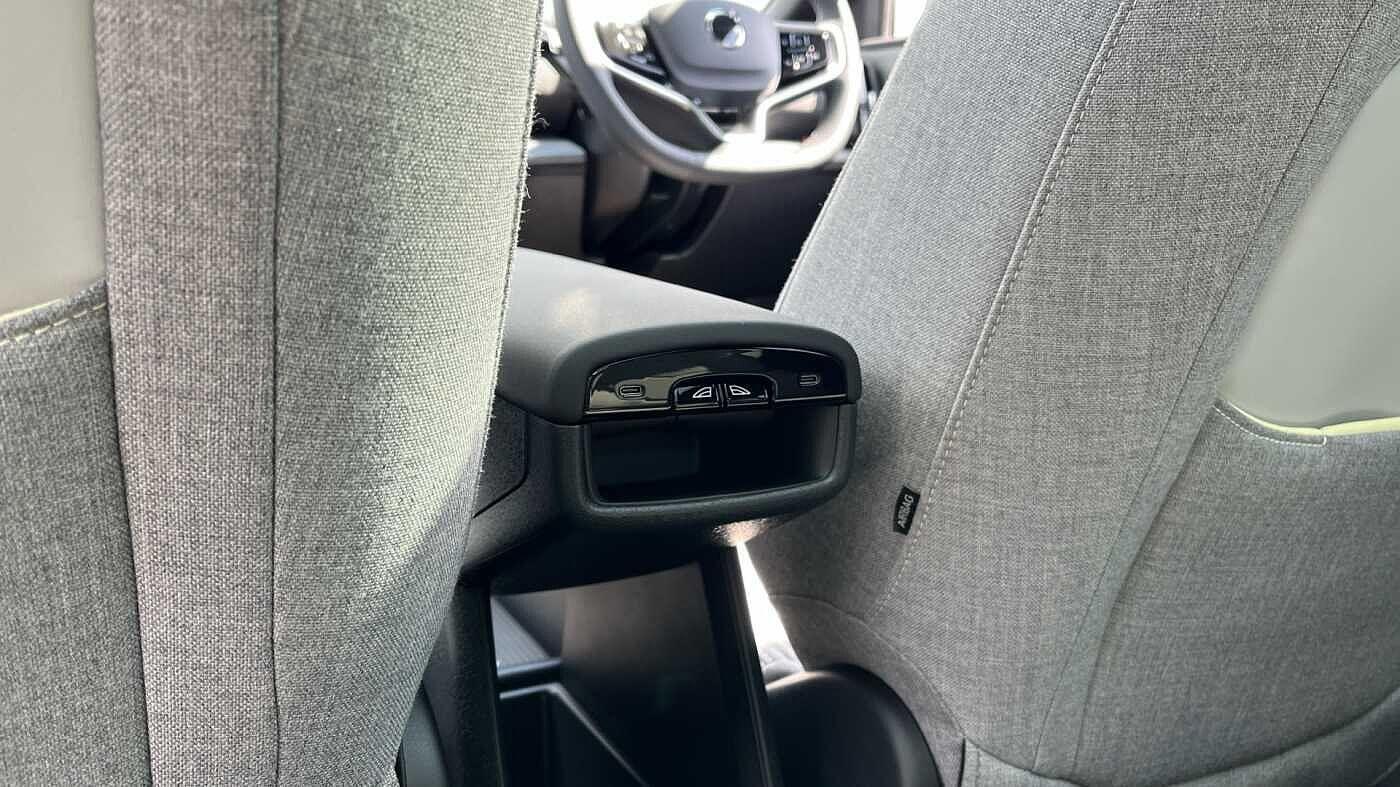 Used Volvo EX30 2025 for sale - 77683683: Photo 29