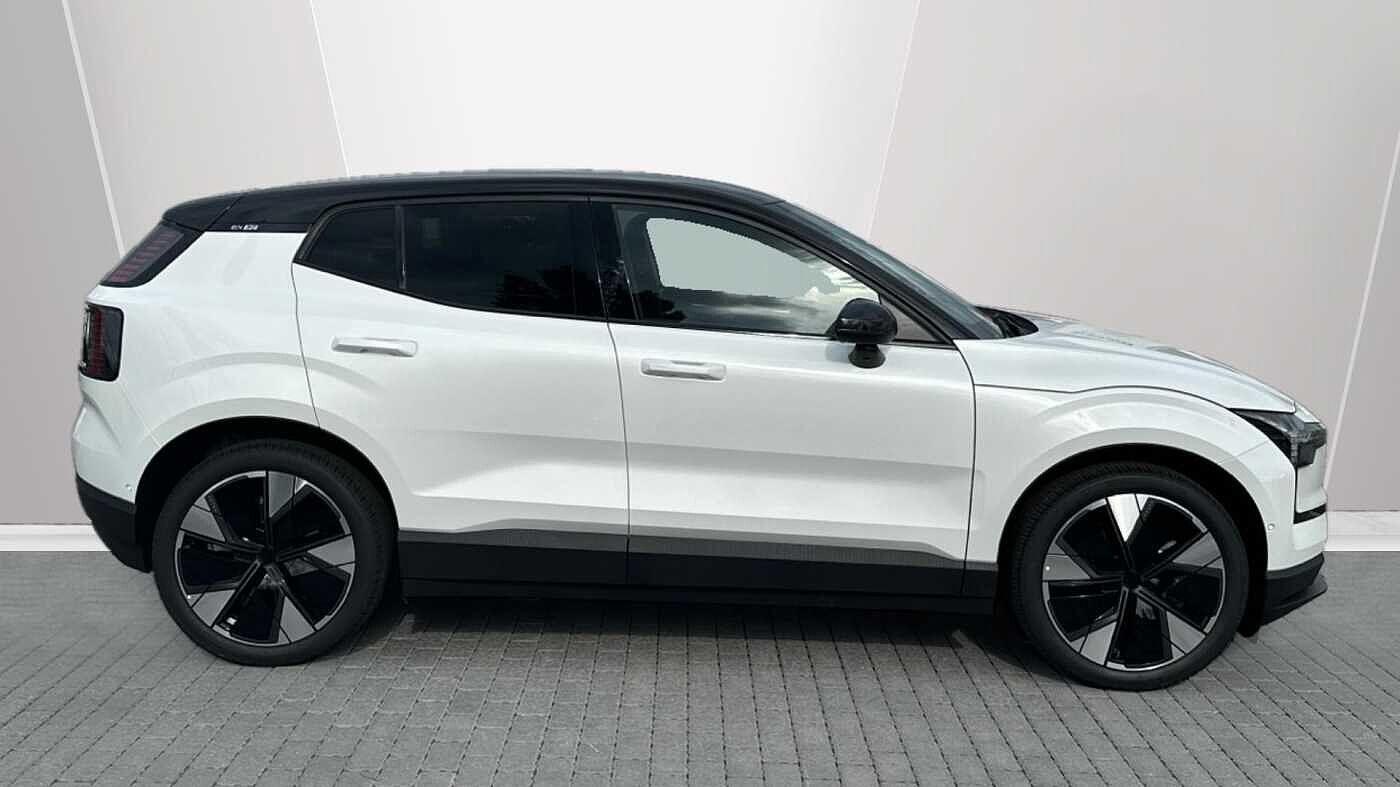 Used Volvo EX30 2025 for sale - 77683683: Photo 3