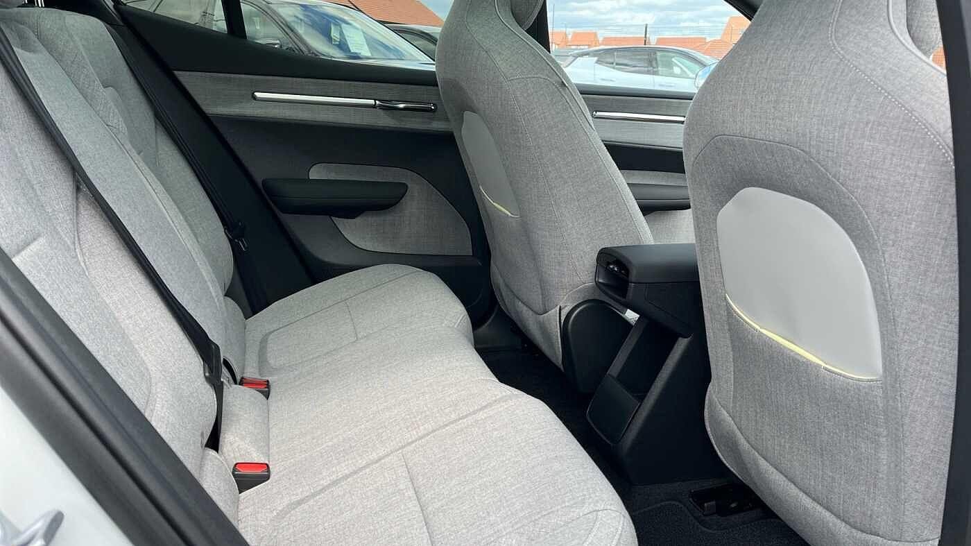 Used Volvo EX30 2025 for sale - 77683683: Photo 9