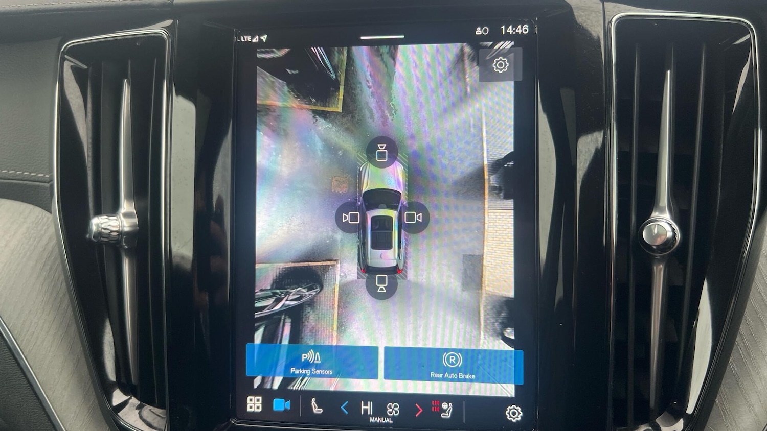 Used Volvo XC60 2025 for sale - 76996993: Photo 19