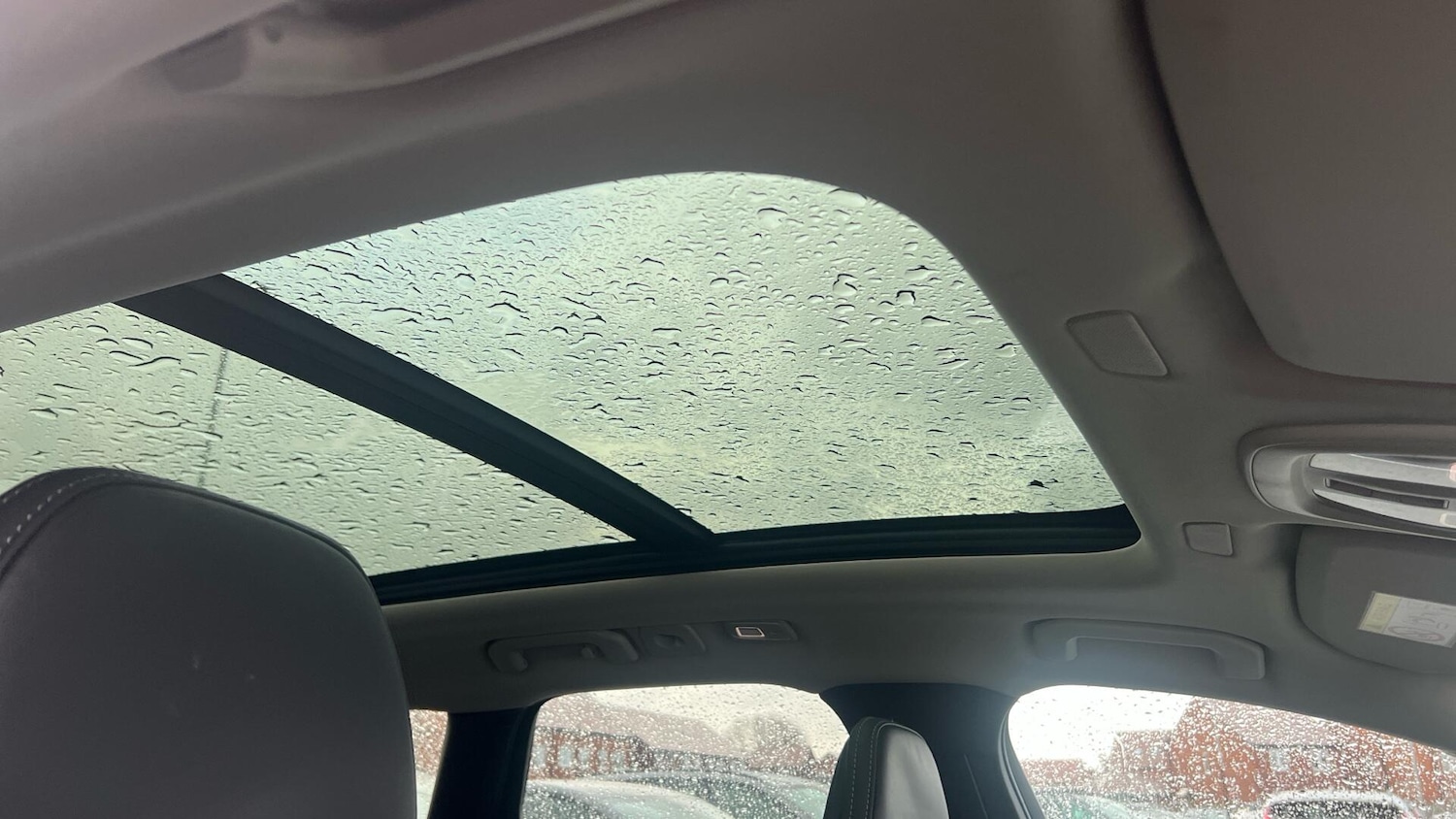 Used Volvo XC60 2025 for sale - 76996993: Photo 31