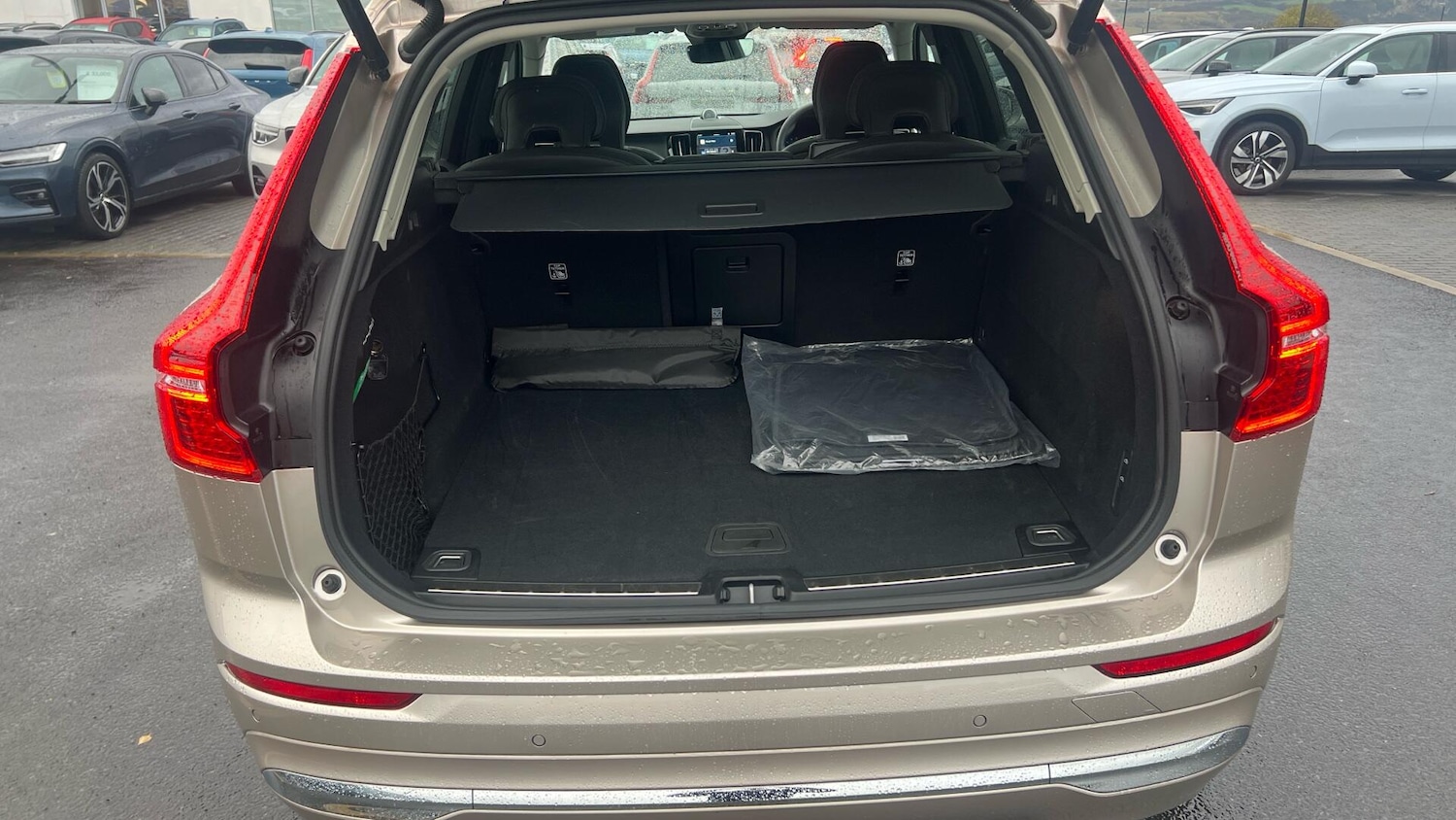 Used Volvo XC60 2025 for sale - 76996993: Photo 62