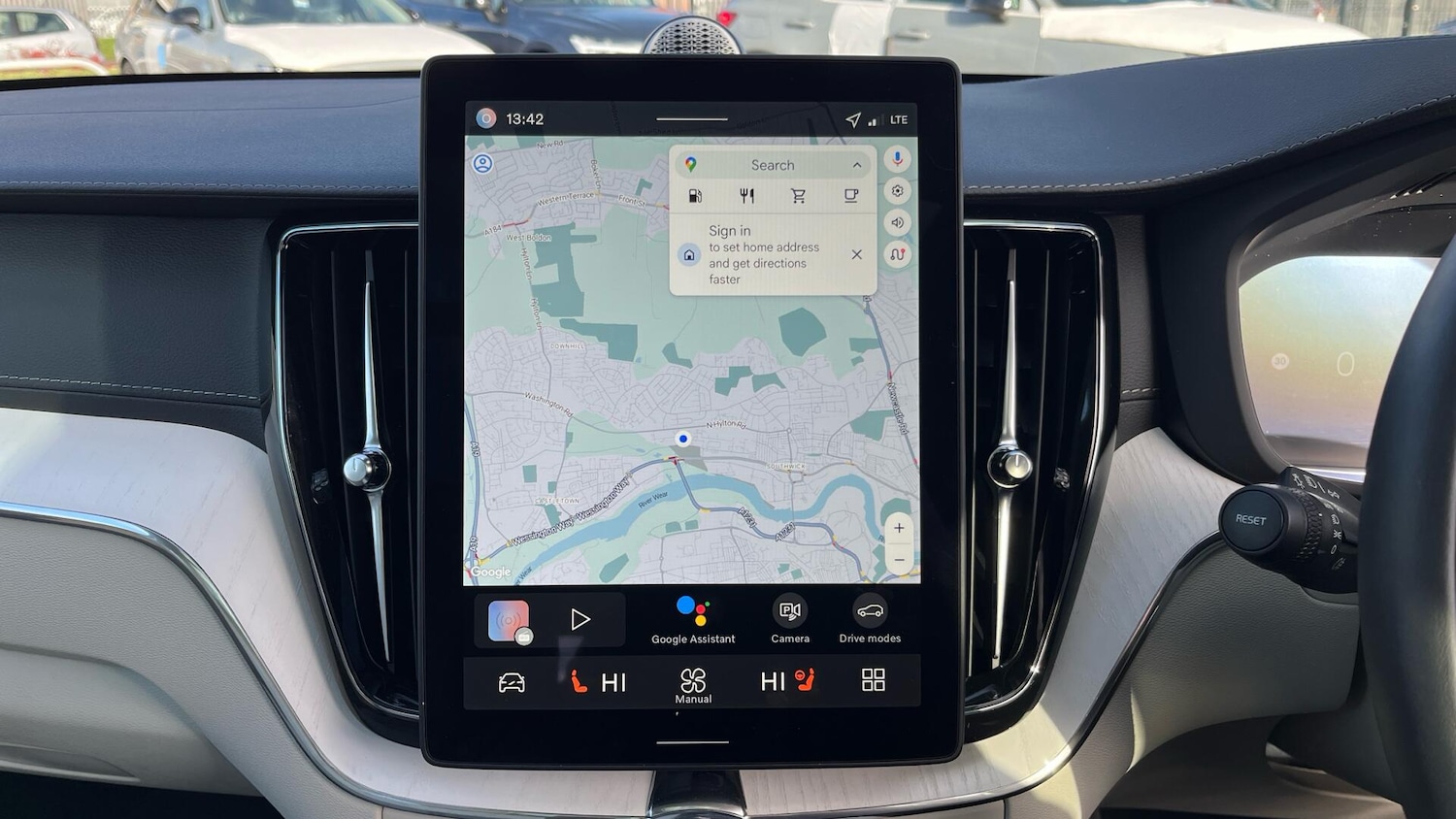 Used Volvo XC60 2025 for sale - 77940018: Photo 15