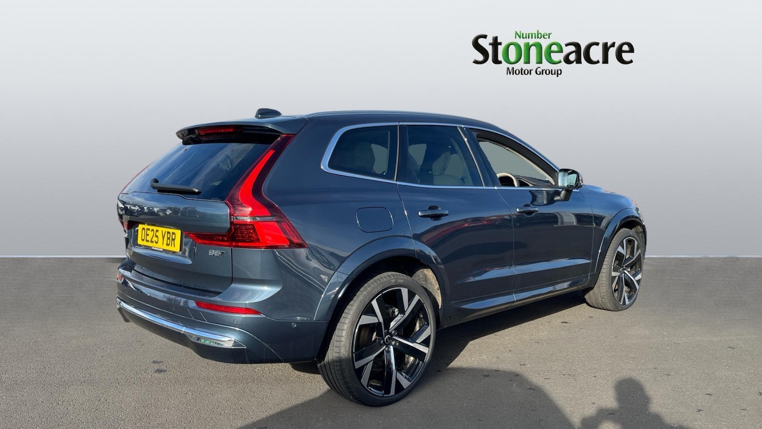 Used Volvo XC60 2025 for sale - 77940018: Photo 2