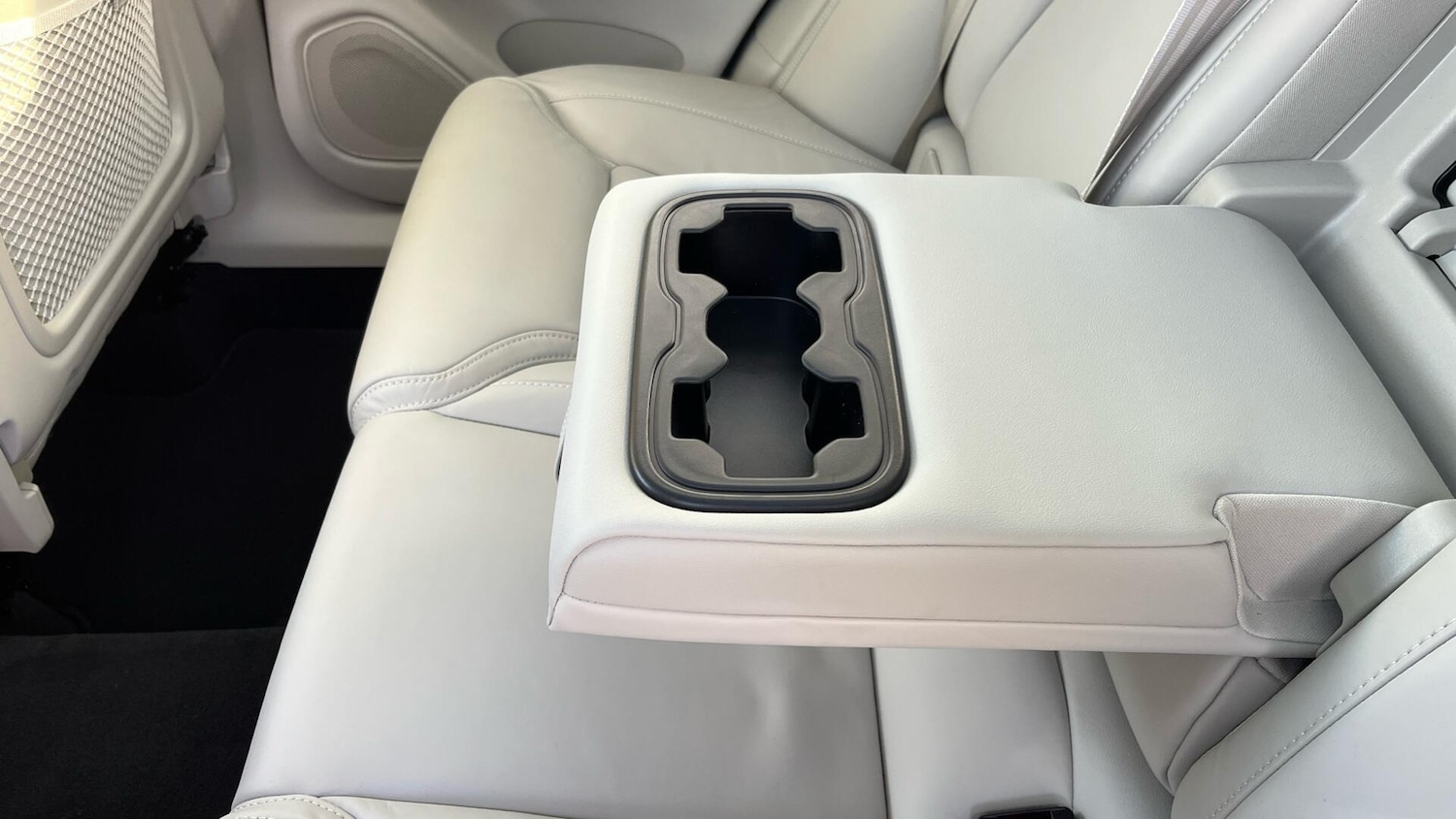 Used Volvo XC60 2025 for sale - 77940018: Photo 32