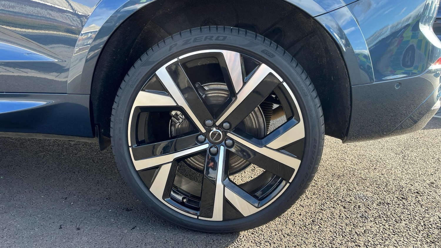 Used Volvo XC60 2025 for sale - 77940018: Photo 41