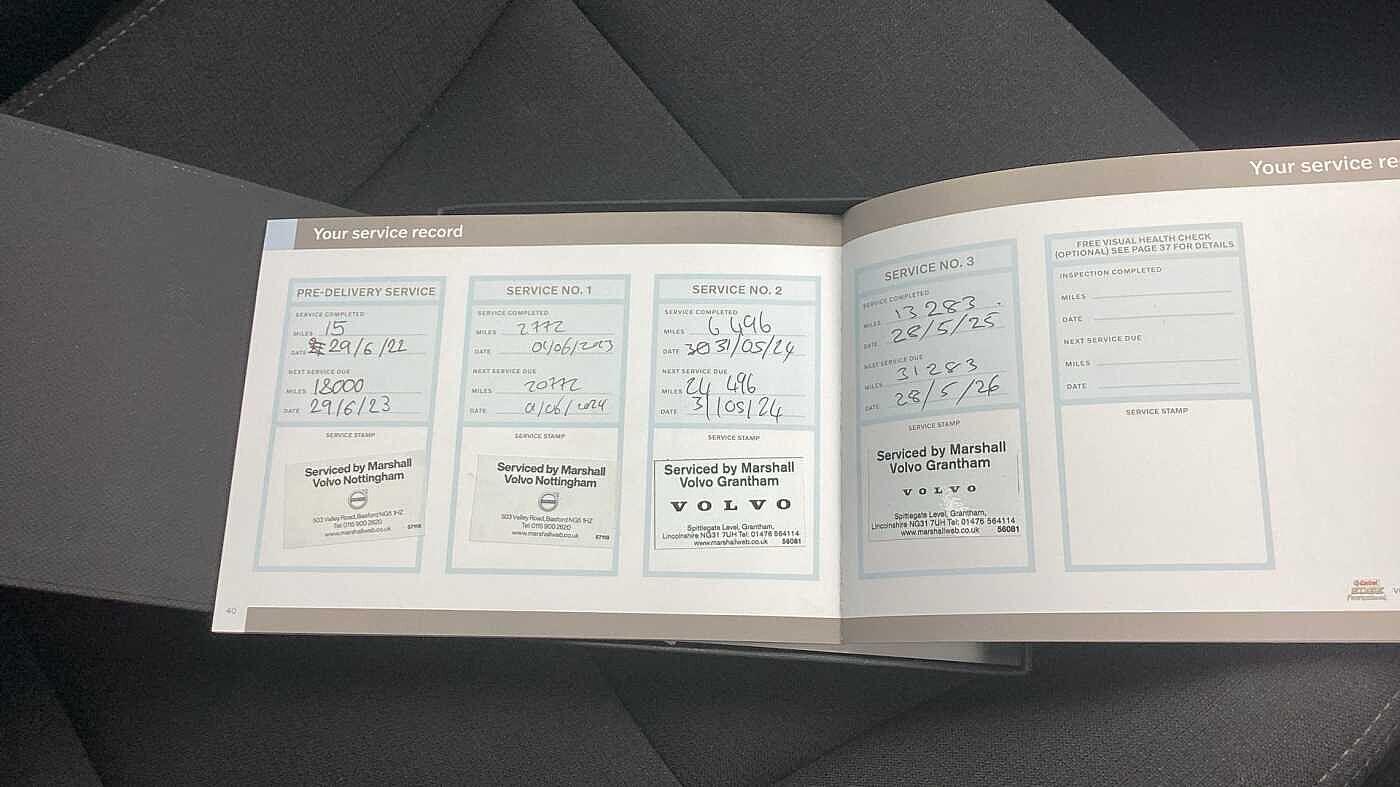 Used Volvo XC40 for sale - 76727846: Photo 17