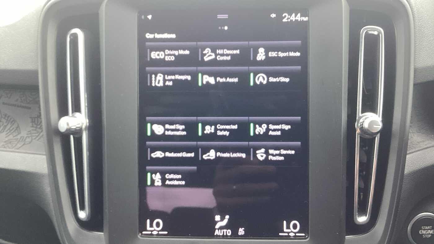 Used Volvo XC40 for sale - 76727846: Photo 21