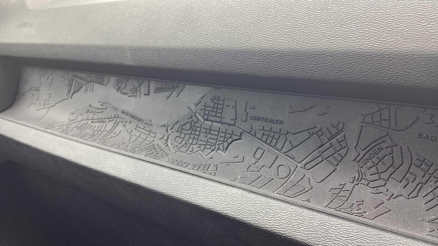 Used Volvo XC40 for sale - 76727846: Photo 30