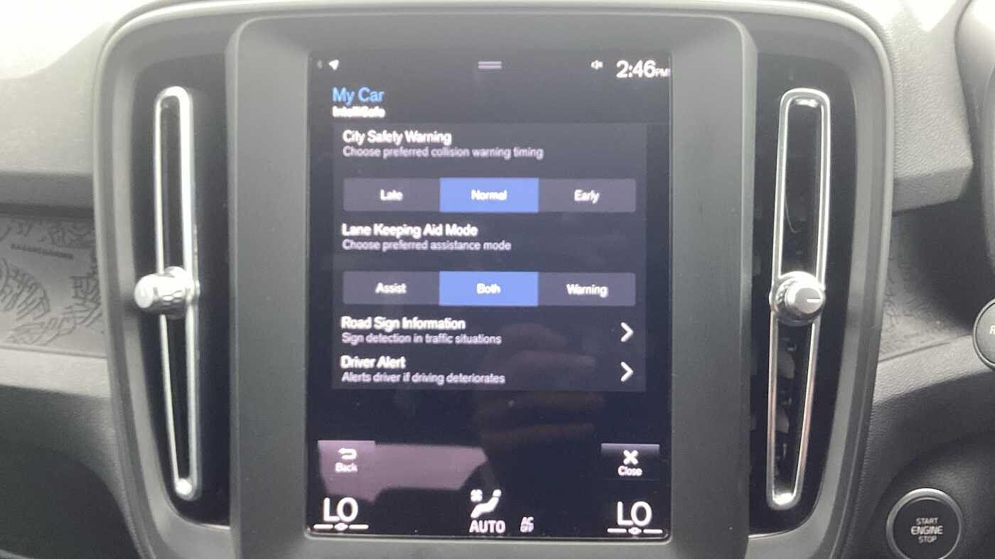 Used Volvo XC40 for sale - 76727846: Photo 35