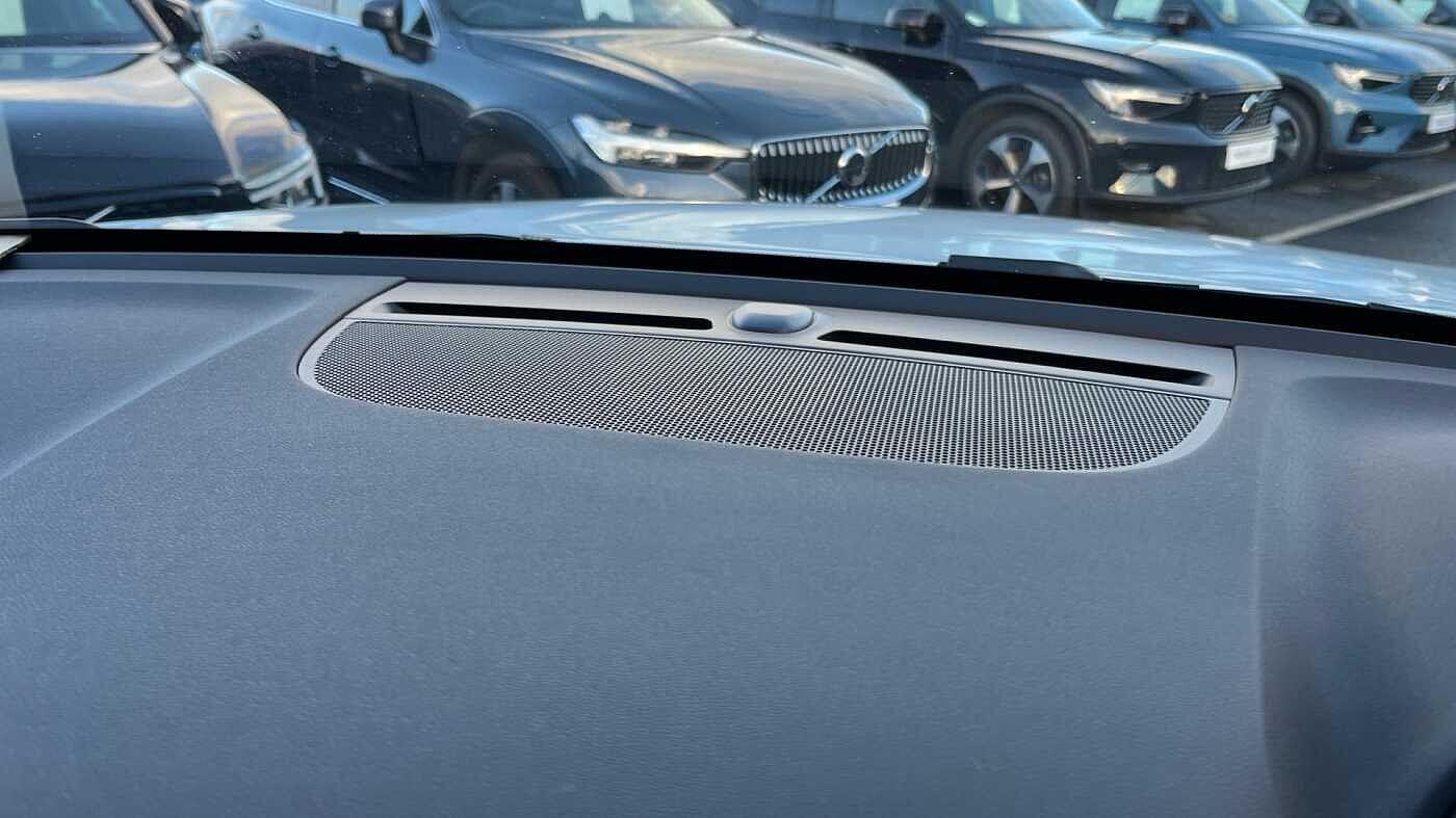 Used Volvo XC40 for sale - 77883410: Photo 22