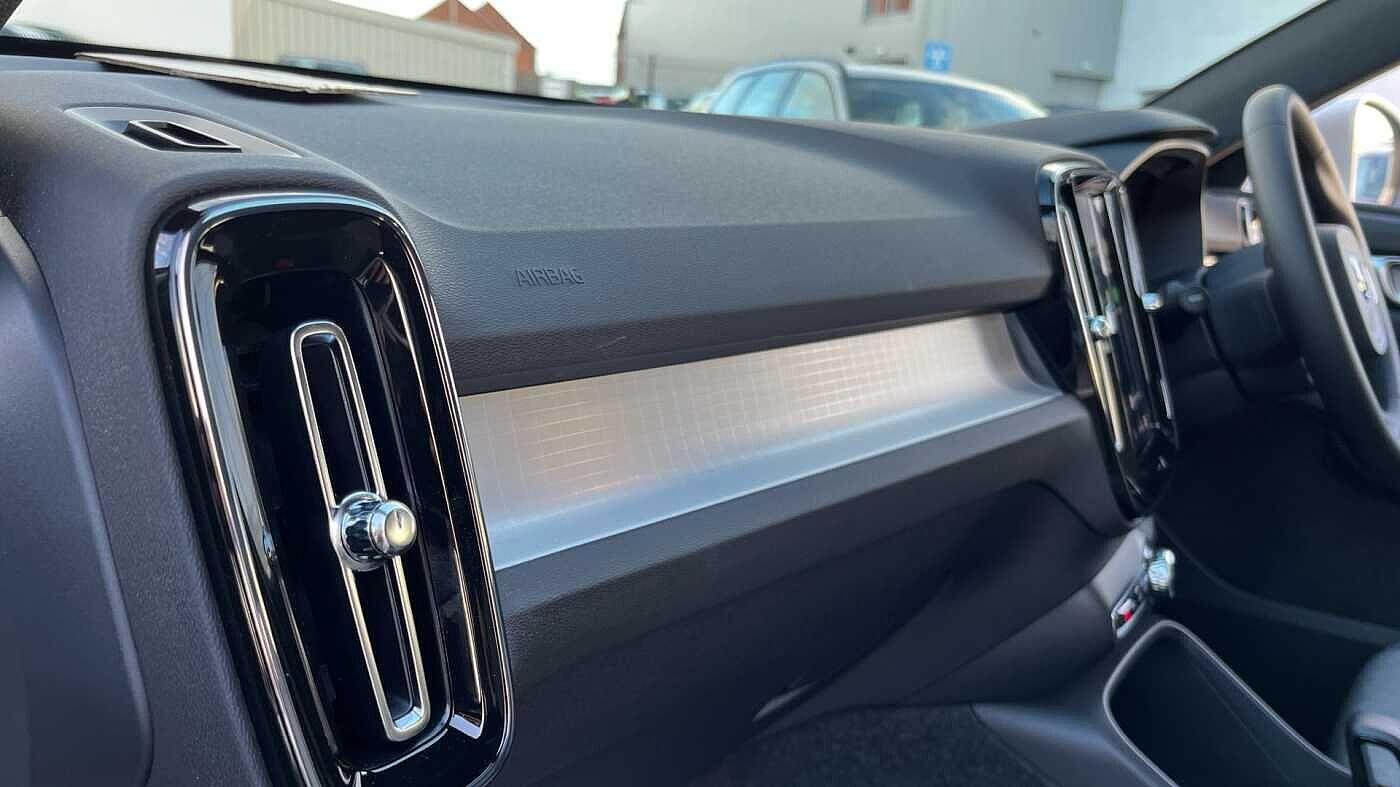 Used Volvo XC40 for sale - 77883410: Photo 40