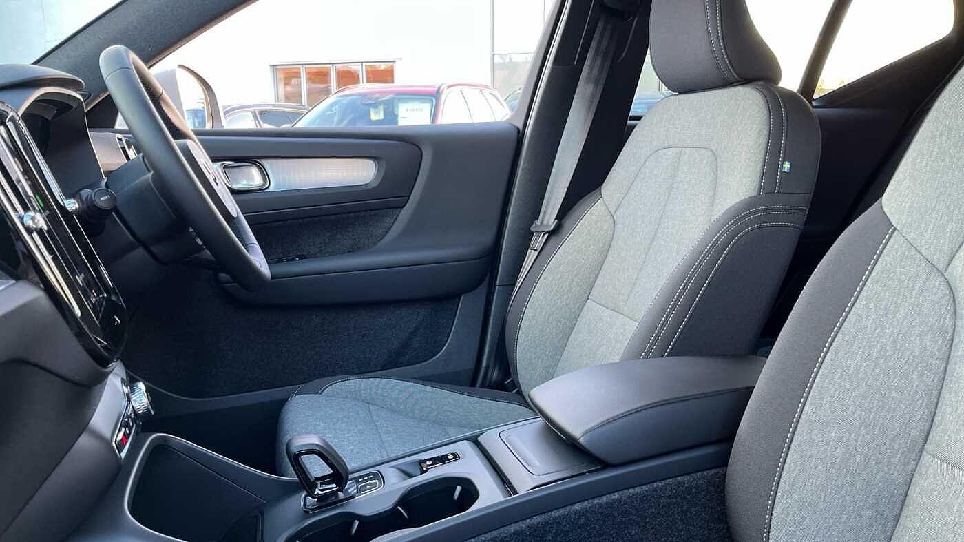 Used Volvo XC40 for sale - 77883410: Photo 41