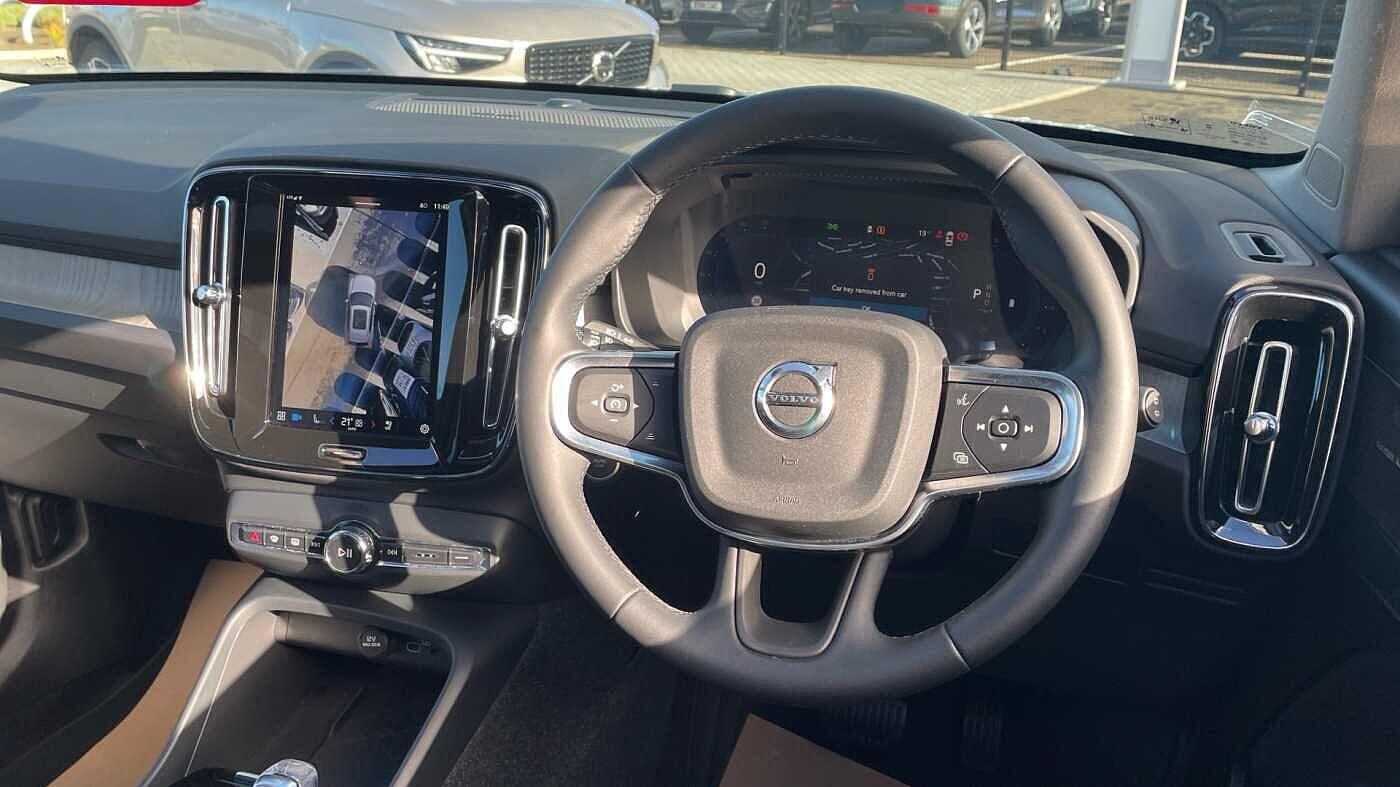 Used Volvo XC40 2024 for sale - 76240128: Photo 13