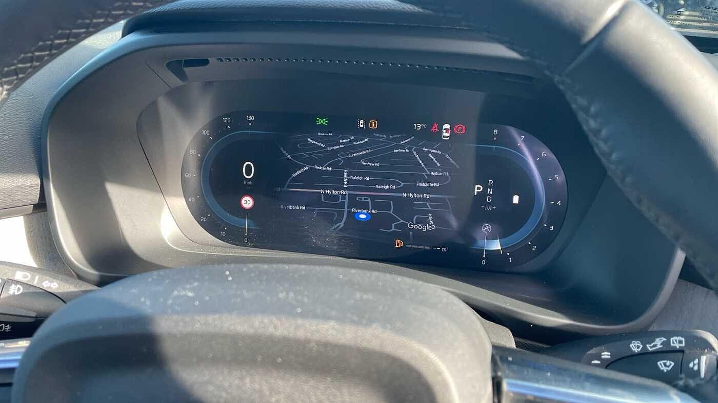 Used Volvo XC40 2024 for sale - 76240128: Photo 14