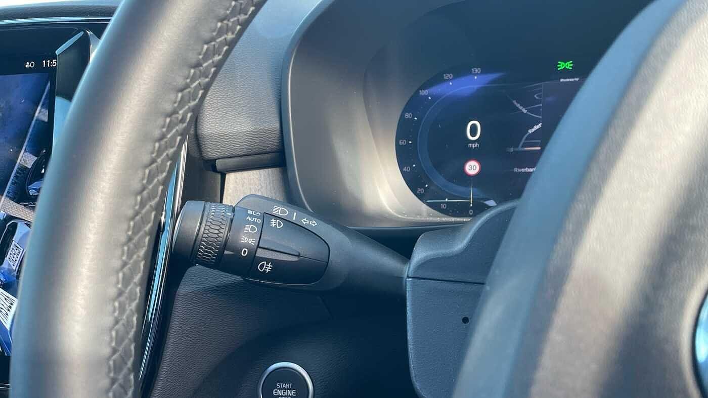 Used Volvo XC40 2024 for sale - 76240128: Photo 23