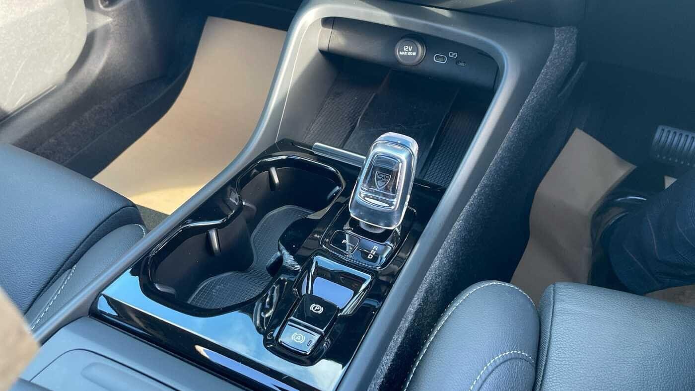 Used Volvo XC40 2024 for sale - 76240128: Photo 29