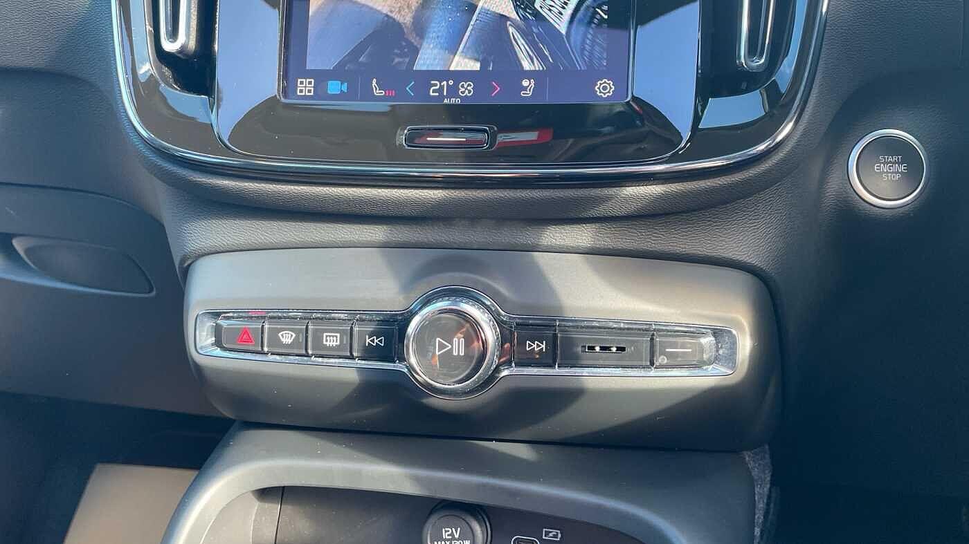 Used Volvo XC40 2024 for sale - 76240128: Photo 32