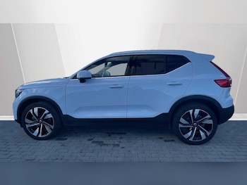 Used Volvo XC40 2024 for sale - 76240128: Photo