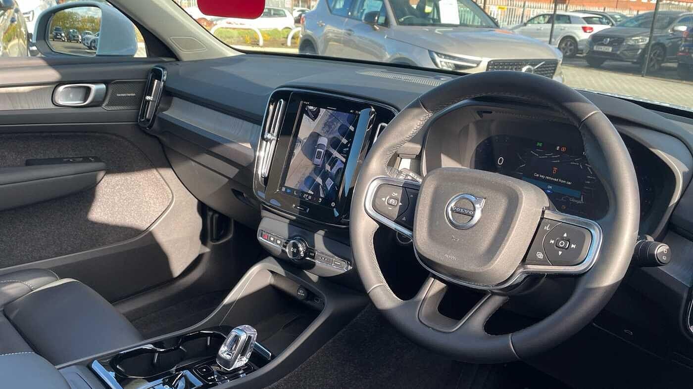 Used Volvo XC40 2024 for sale - 76240128: Photo 5