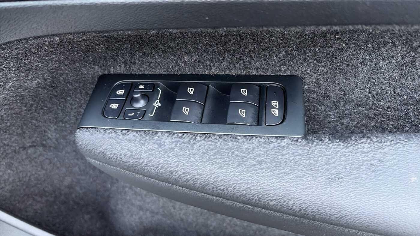 Used Volvo XC40 2026 for sale - 78171087: Photo 17