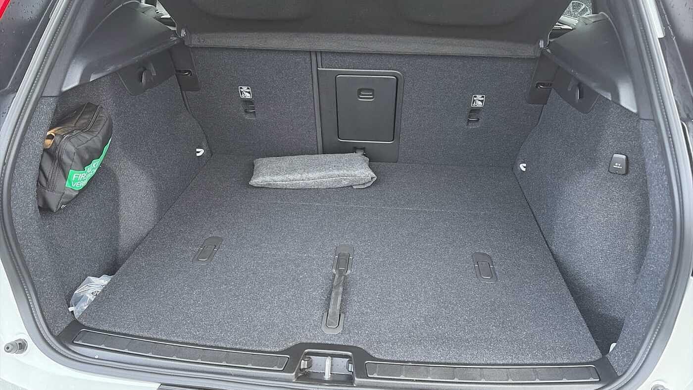 Used Volvo XC40 2026 for sale - 78171087: Photo 29