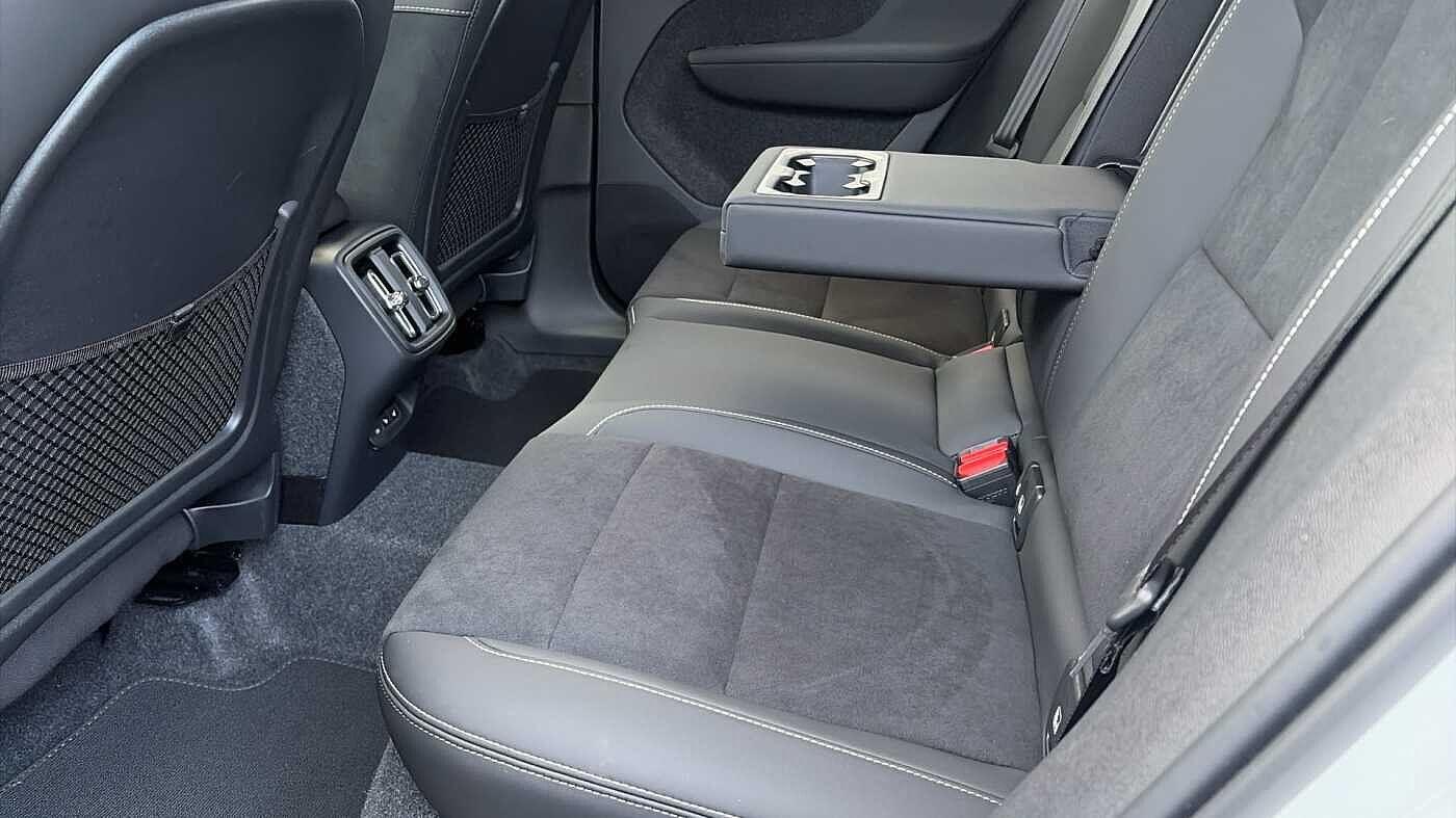 Used Volvo XC40 2026 for sale - 78171087: Photo 38