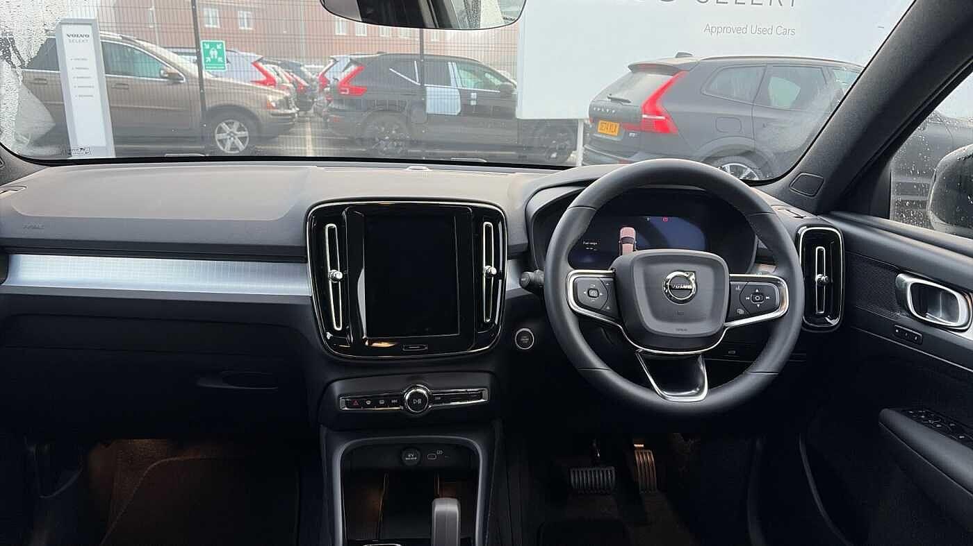 Used Volvo XC40 2026 for sale - 78171087: Photo 4