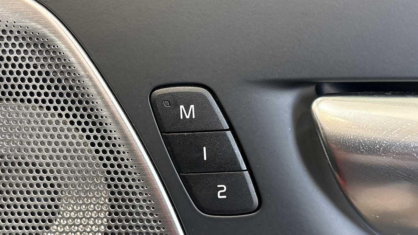 Used Volvo XC60 2025 for sale - 76728924: Photo 26