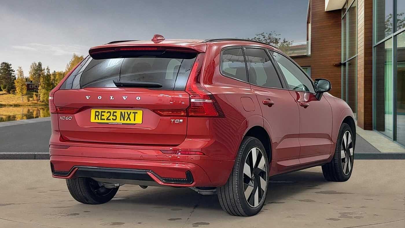 Used Volvo XC60 2025 for sale - 76728924: Photo 3