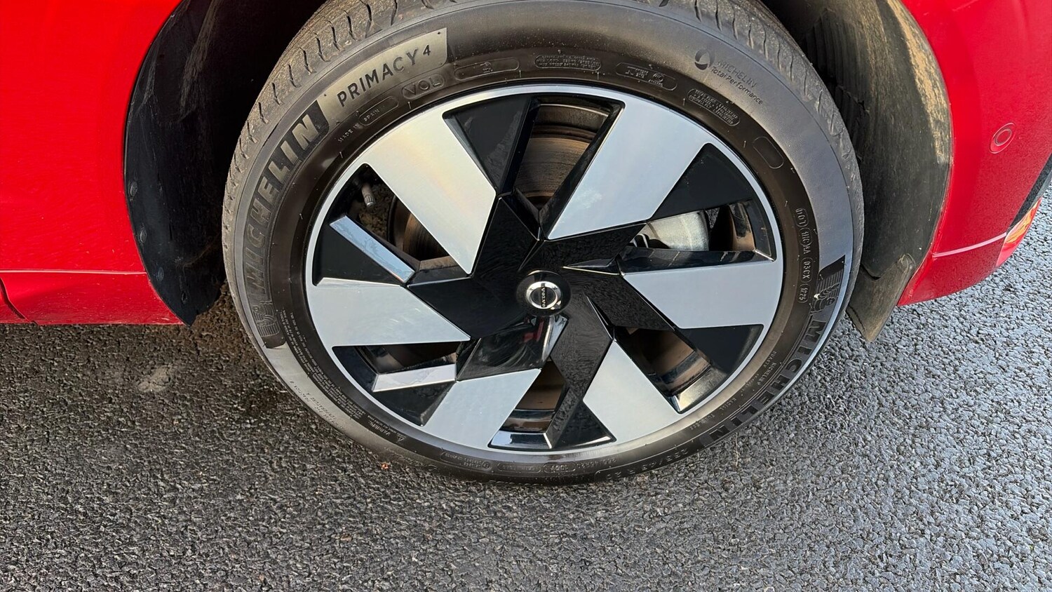 Used Volvo XC60 2025 for sale - 76728924: Photo 44