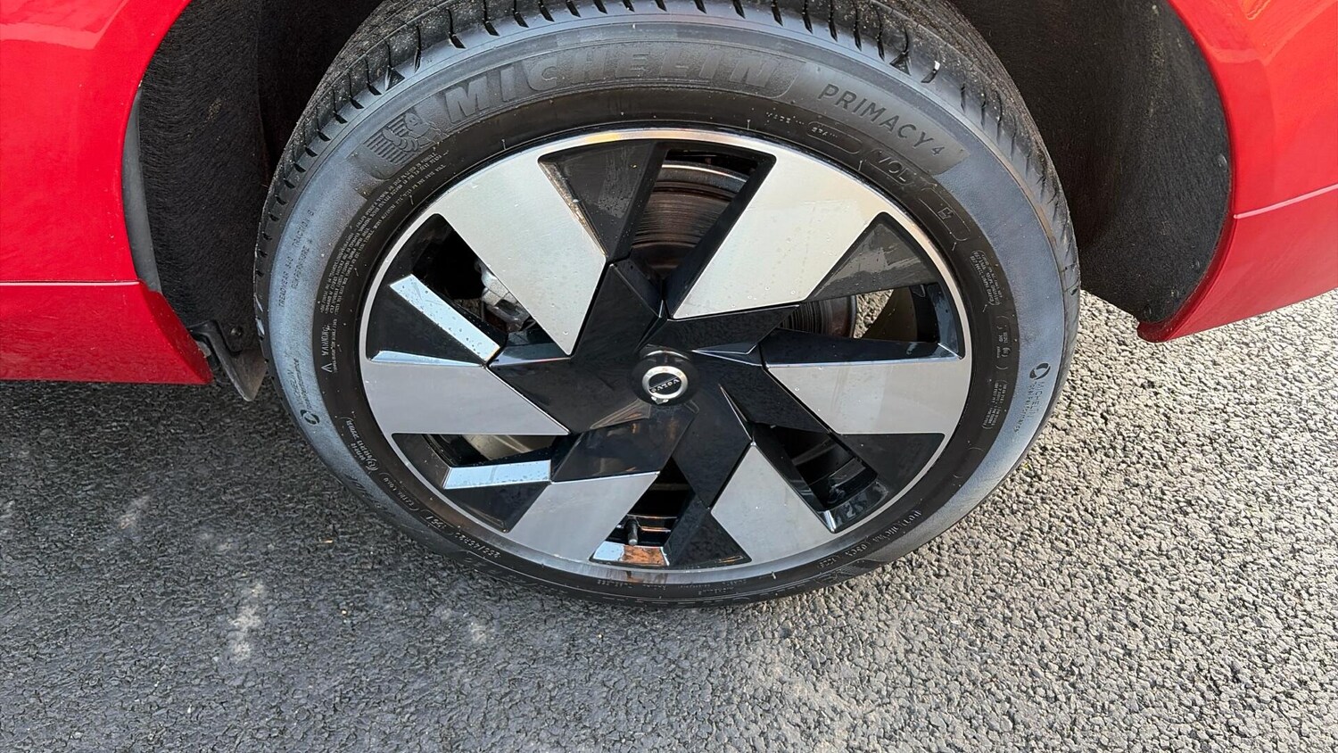 Used Volvo XC60 2025 for sale - 76728924: Photo 60