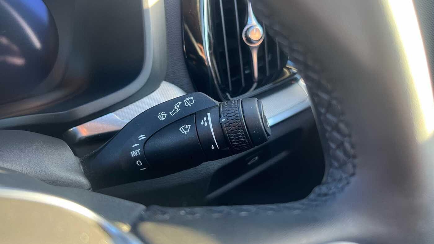 Used Volvo V60 2025 for sale - 76666934: Photo 25